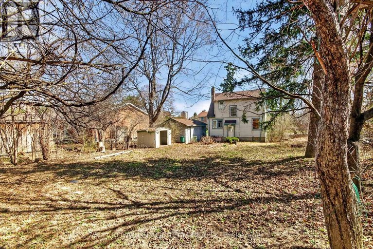 29662983/1548-ortona-avenue/carleton-heights/ottawa/ontario/K2C1W3_12