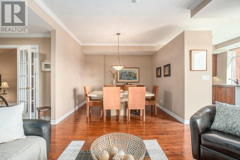 29131274/704-136-darlington-private/hunt-clubwestern-community/ottawa/ontario/K1V0X6_13