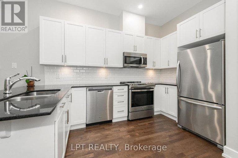 29175936/10-57-bergeron-private/chapel-hill/ottawa/ontario/K1C0C2_12