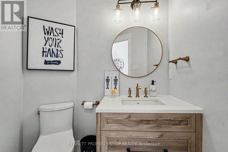 29379776/645-canary-street/navan/ottawa/ontario/K4B1H3_19