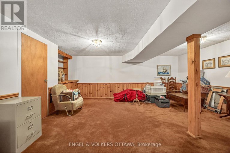 28865549/29-milne-crescent/beaverbrook/ottawa/ontario/K2K1H7_46