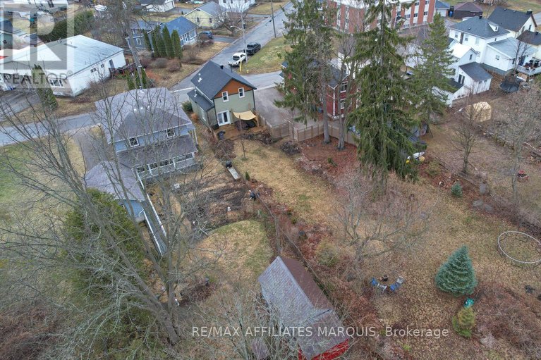 29607389/20-river-street/smiths-falls/smiths-falls/ontario/K7A3S2_43