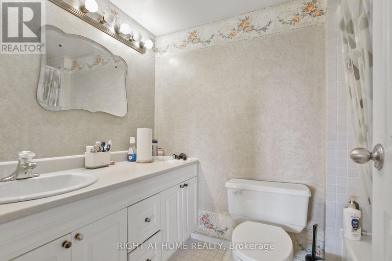 29480554/1213-2871-richmond-road-w/britannia-heights/ottawa/ontario/K2B8M5_14