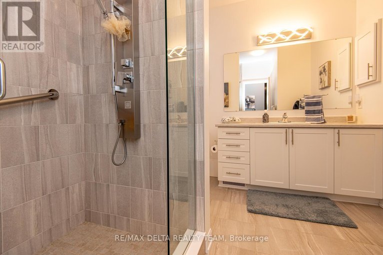 29669160/373-sterling-avenue/town-of-rockland/clarence-rockland/ontario/K2K0L4_17