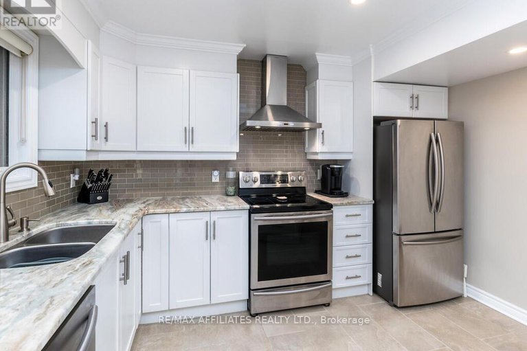28968383/203-booth-street/west-centre-town/ottawa/ontario/K1R7V4_17