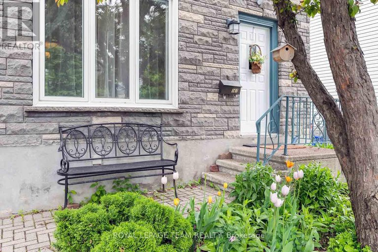 28350106/167-drummond-street/ottawa-east/ottawa/ontario/K1S1K3_5