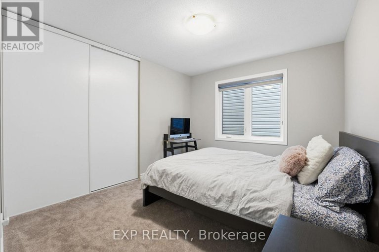 29231076/118-discovery-crescent/stittsville-north/ottawa/ontario/K2S0Z9_39