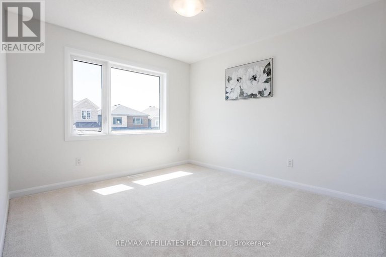 28880328/850-cappamore-drive/half-moon-bay/ottawa/ontario/K2C3H2_25