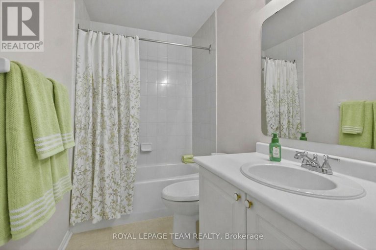 29427444/84-newborough-crescent/barrhaven-east/ottawa/ontario/K2G6A9_27