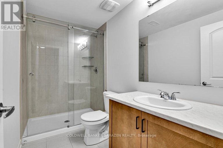 29389721/2052-elevation-road/half-moon-bay/ottawa/ontario/K2J6X1_31