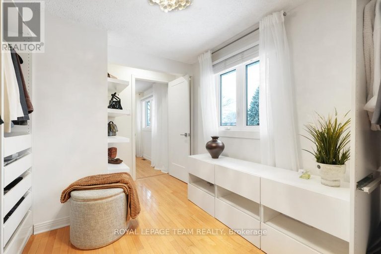 29633667/28-holitman-drive/knollsbrook/ottawa/ontario/K2J2A9_22