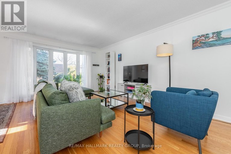 29585556/20-mulvagh-avenue/borden-farmstewart-farmcarleton-heightsparkwood-hills/ottawa/ontario/K2E6M6_8