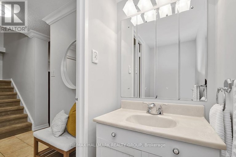 29355188/330-515-st-laurent-boulevard/viscount-alexander-park/ottawa/ontario/K1K3X5_6