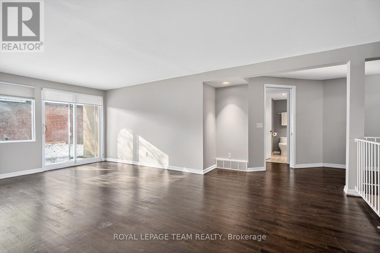 29127695/10-290-cathcart-street/lower-town/ottawa/ontario/K1N5C4_15