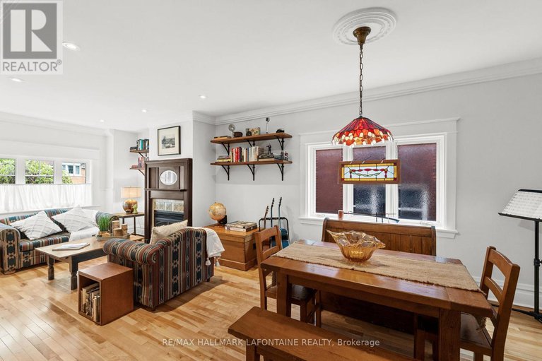 28286991/143-blackburn-avenue/sandy-hill/ottawa/ontario/K1N8A6_9