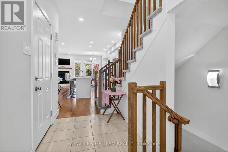 28894369/337-ibanez-walk/leitrim/ottawa/ontario/K1T0V8_5