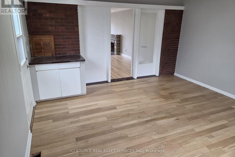 29555442/30-sunnycrest-drive/city-viewskylinefisher-heightsparkwood-hills/ottawa/ontario/K2E5Y2_10