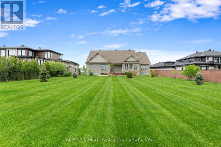 28393818/717-mcmanus-avenue/manotick-village-manotick-estates/ottawa/ontario/K4M0B2_33