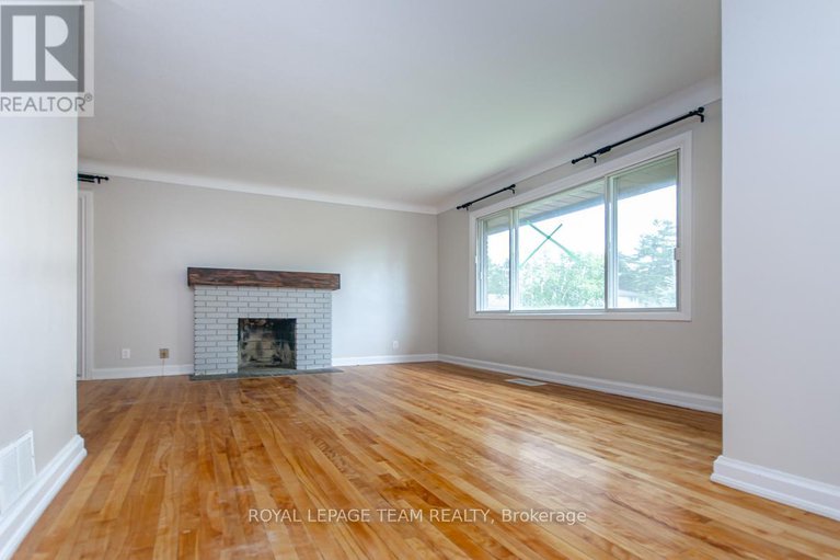 28514430/16-brook-lane/meadowlandscrestview/ottawa/ontario/K2G1R9_6