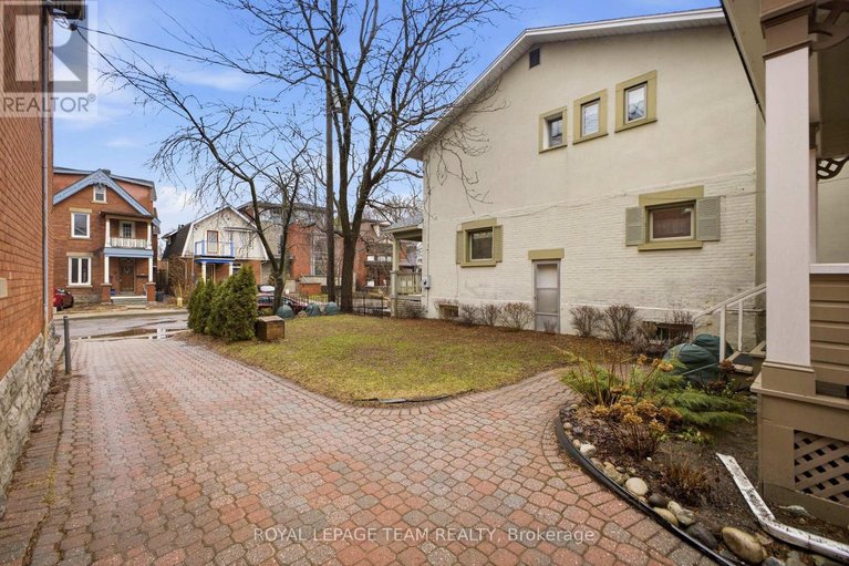 29518979/92-third-avenue/glebe/ottawa/ontario/K1S2J8_26