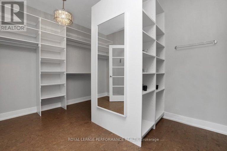 29660166/1285-livingstone-avenue/alta-vista/ottawa/ontario/K1H7P7_18