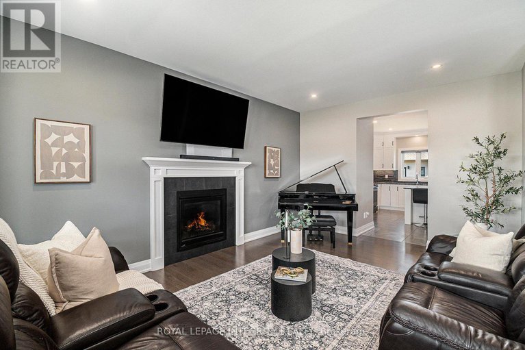 28646652/153-lyon-street/embrun/russell/ontario/K0A1W0_8