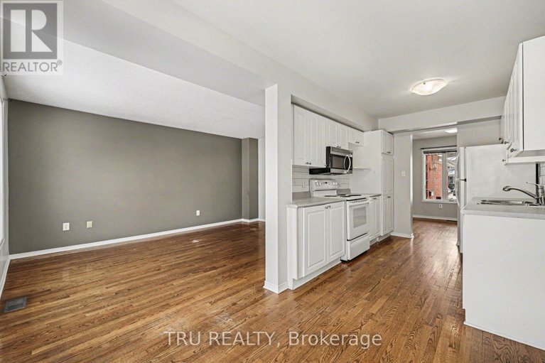 29439627/37-daventry-crescent/longfields/ottawa/ontario/K2J4N6_9