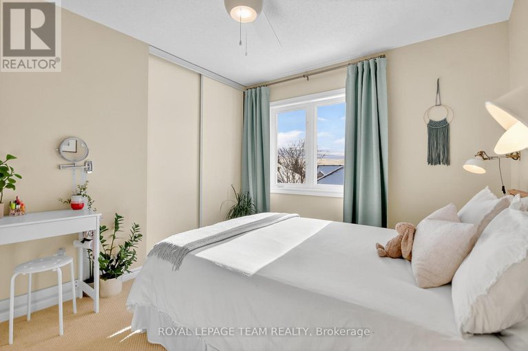 29098547/293-waymark-crescent/bridlewood/ottawa/ontario/K2M0A5_22