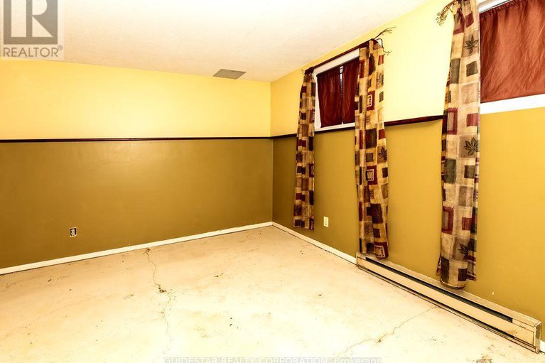 29052173/122-renova-private/riverview-park/ottawa/ontario/K1G4C6_21