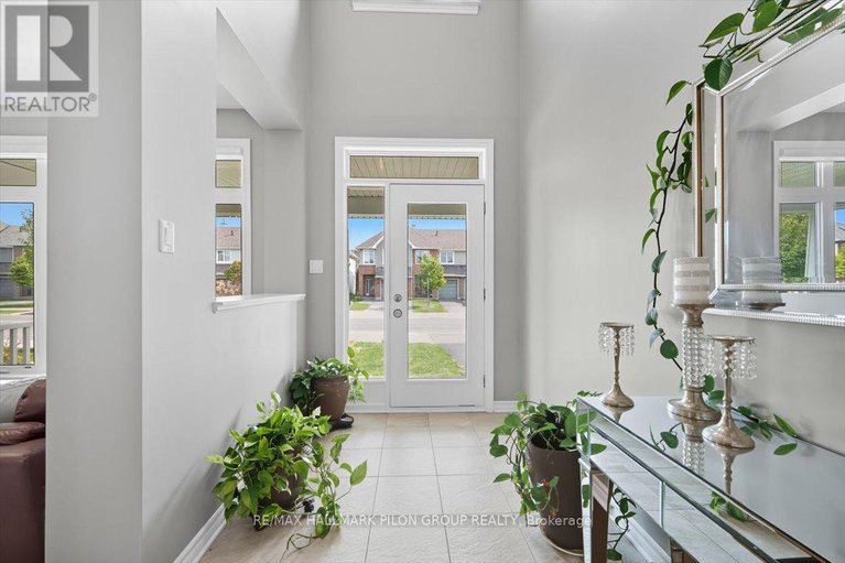 28853468/502-strasbourg-street/avalon-west/ottawa/ontario/K4A0M7_13