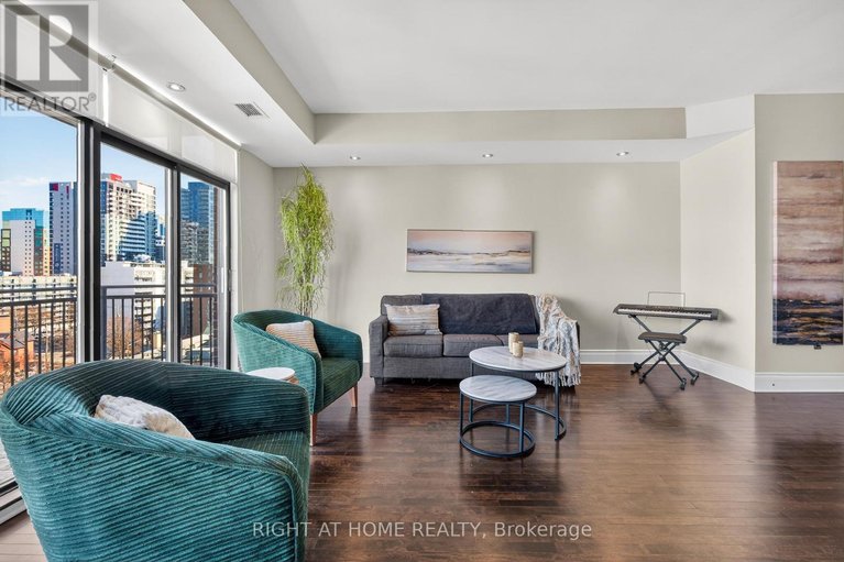 29582358/901-374-cooper-street/ottawa-centre/ottawa/ontario/K2P2P4_19