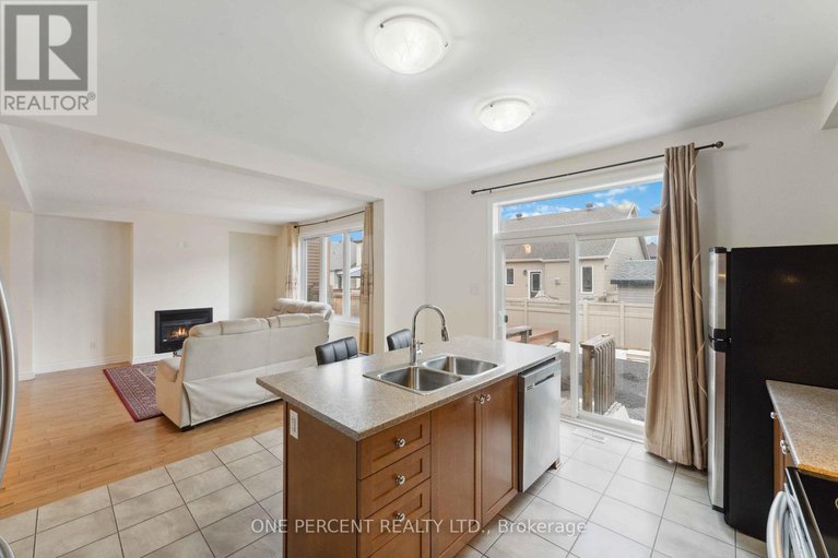 28251725/552-genevriers-street/avalon-west/ottawa/ontario/K4A3W4_17