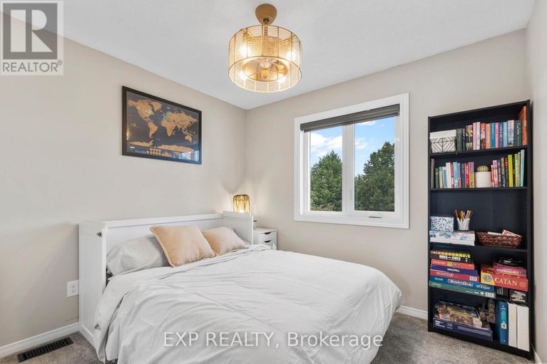 28582296/225-kincardine-drive/glencairnhazeldean/ottawa/ontario/K2V1C5_13