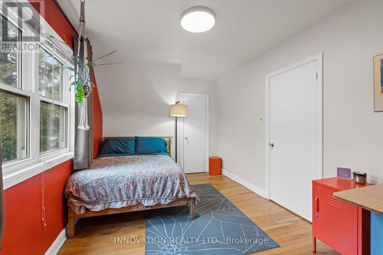 29225336/542-wolffdale-crescent/overbrookcastle-heights/ottawa/ontario/K1K1N5_25