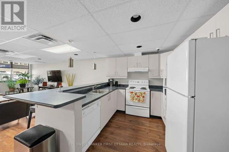 29584359/412-429-somerset-street-w/ottawa-centre/ottawa/ontario/K2P2P5_25