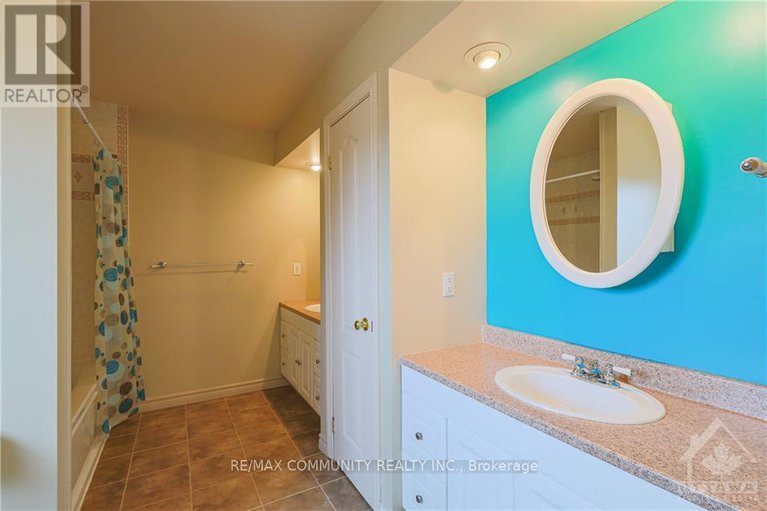 28933276/3067-mcgovern-road/north-grenville-twp-kemptville-south/north-grenville/ontario/K0G1J0_17