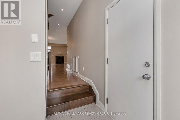 28386376/454-kilspindie-ridge/stonebridge/ottawa/ontario/K2J5M8_4