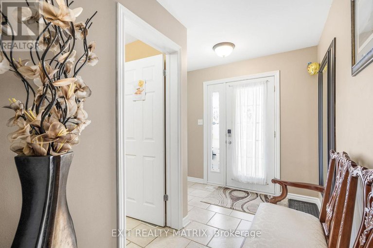 28188636/569-emerald-street/town-of-rockland/clarence-rockland/ontario/K4K0B9_5