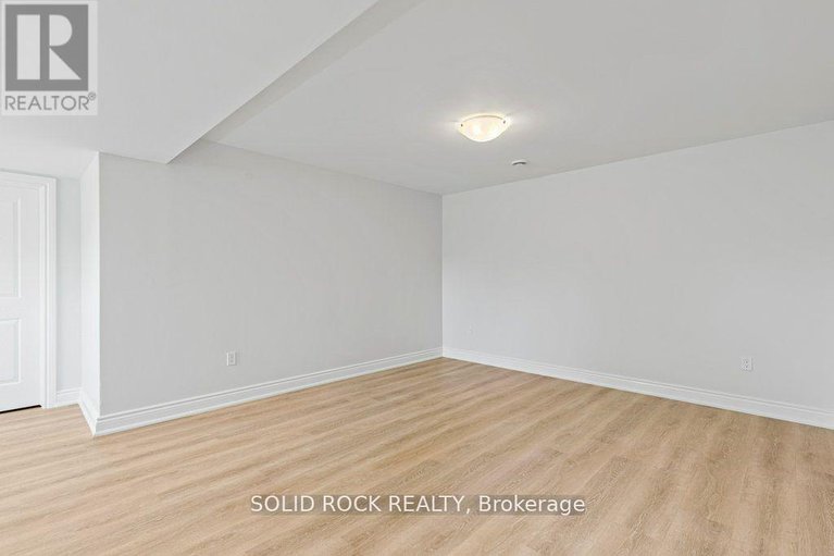 28290405/9-billings-avenue-w/iroquois/south-dundas/ontario/K0E1K0_28