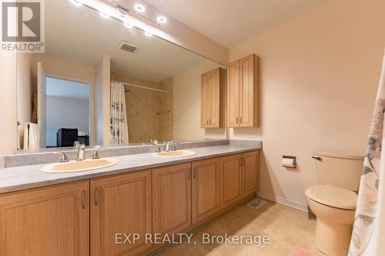 29423091/2-111-echo-drive/ottawa-east/ottawa/ontario/K1S5K8_20