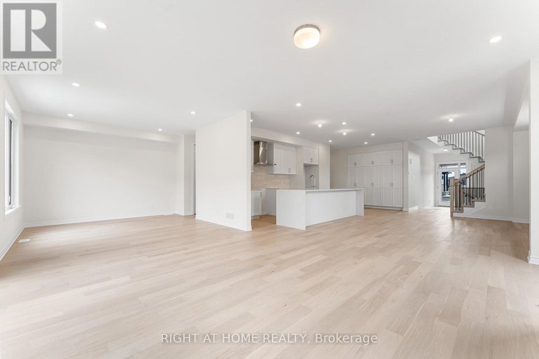 28522012/118-lumen-place/orleans-village/ottawa/ontario/K1W0S9_24