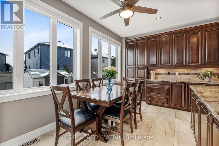 29122588/414-fairlakes-way/avalon-east/ottawa/ontario/K4A0L1_17