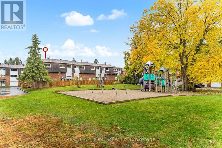 29273425/32-2296-orient-park-drive/blackburn-hamlet-south/ottawa/ontario/K1B4N6_34