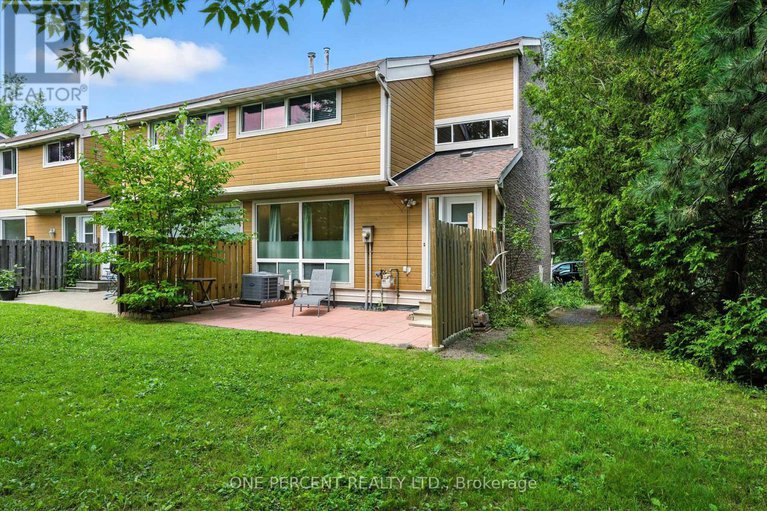 28640554/71-4640-cosmic-place-e/pineview/ottawa/ontario/K1B4R8_36