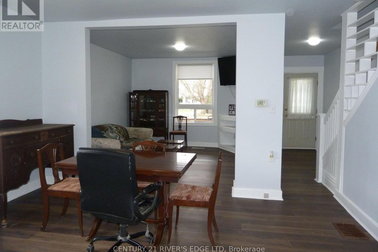 29117947/24-brouse-drive/iroquois/south-dundas/ontario/K0E1K0_11