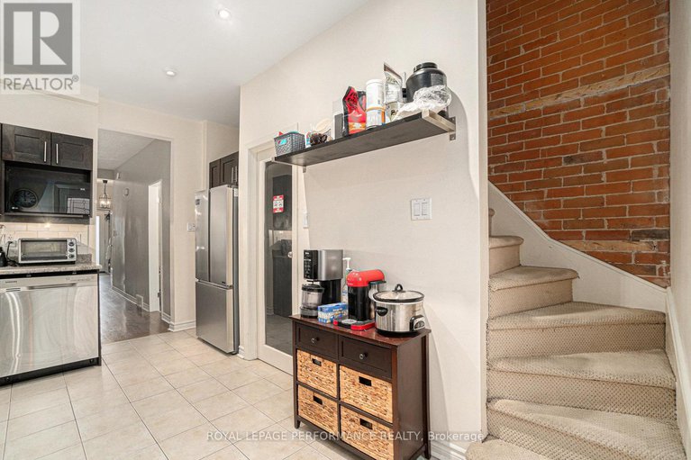 28407547/55-argyle-avenue/ottawa-centregolden-triangle/ottawa/ontario/K2P1B3_13