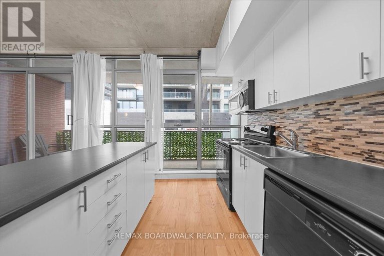 29579530/201-179-george-street/lower-townbyward-market/ottawa/ontario/K1N1J8_12