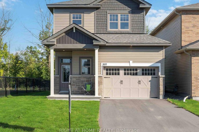 28528652/501-paakanaak-avenue/blossom-parkkemp-parkfindlay-creek/ottawa/ontario/K1X0G9_1