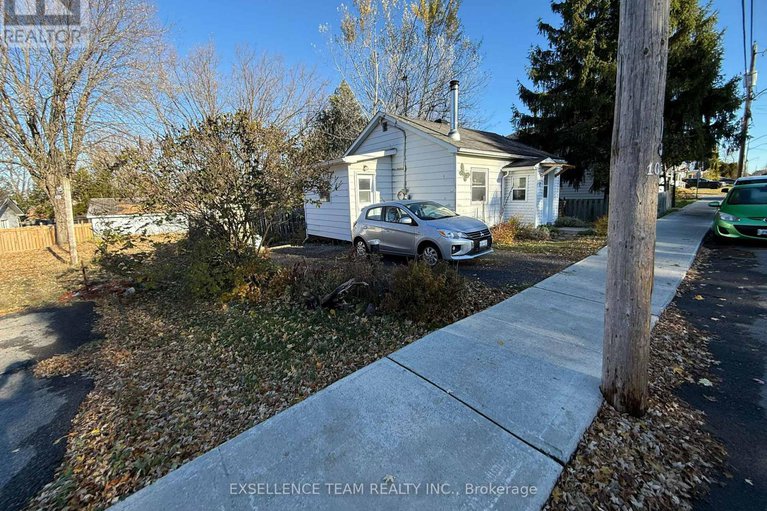 29067232/7-mechanic-street-e/maxville/north-glengarry/ontario/K0C1T0_2