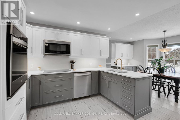 29348349/11-kimberly-avenue/north-grenville-twp-kemptville-east/north-grenville/ontario/K0G1J0_26